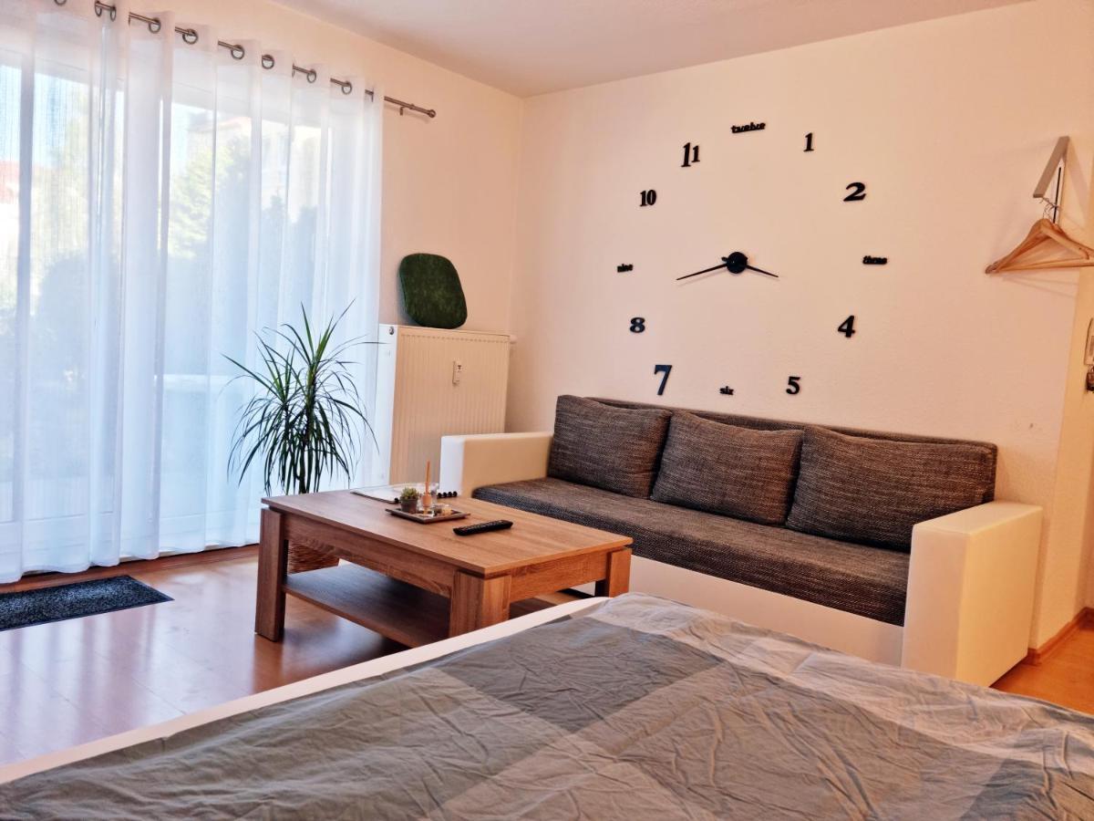 Brise Business Apartment Nahe Leipziger Messe - Porsche - Bmw - Dhl - Wlan - Parkplatz - Business Travelers Only المظهر الخارجي الصورة